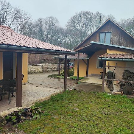 Holiday Home Mia Béla Kültér fotó